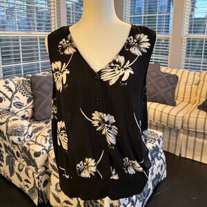 CAbi Black and White Floral Sleevless Blouse S